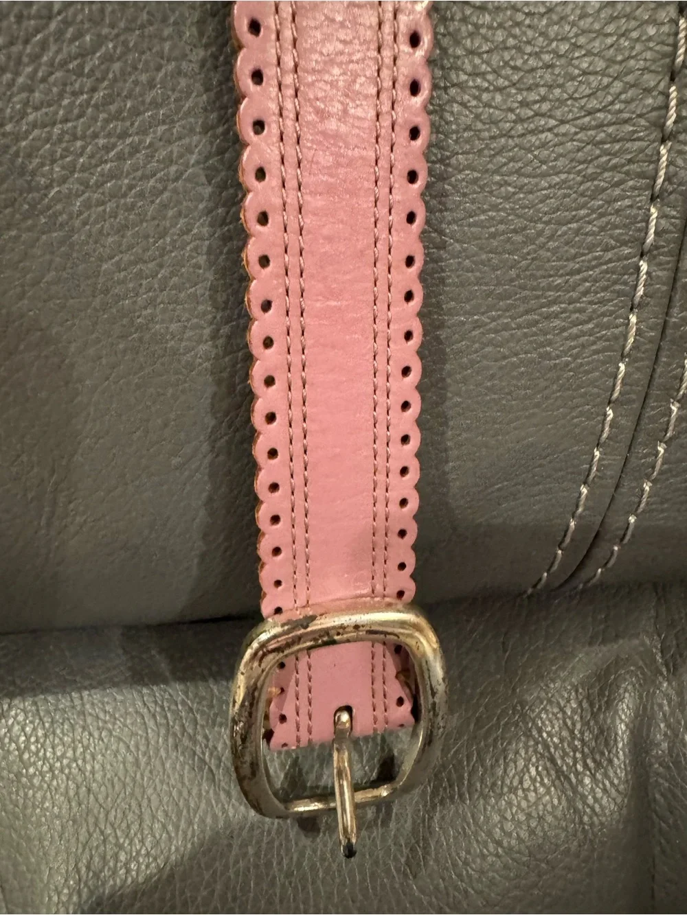 4 Ladies Vintage Belts Liz Claiborne and Donna Katz.